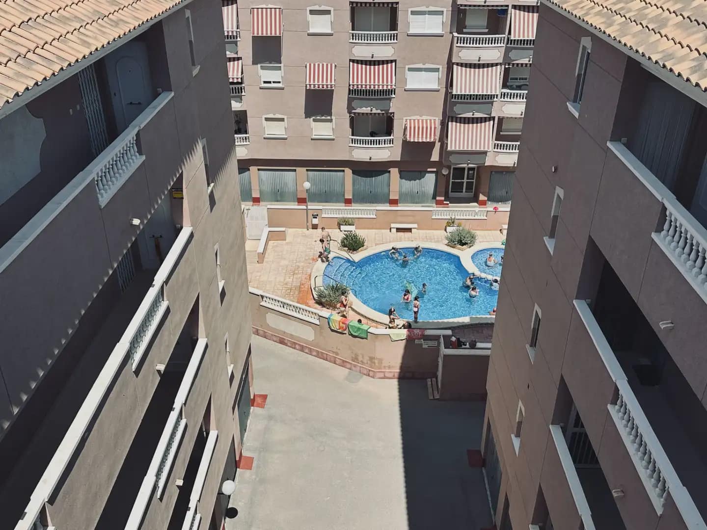 2 sypialnia Mieszkanie do wynajęcia w Santa Pola z basenem garażem - 900 € (Ref: 10002387)