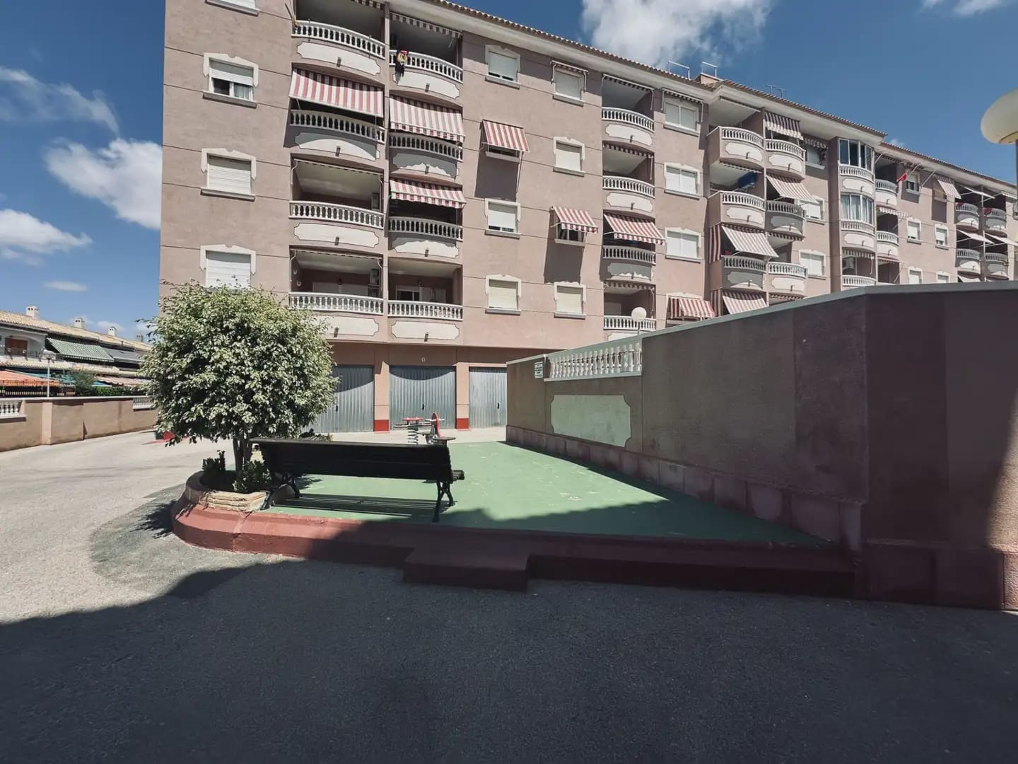 2 sypialnia Mieszkanie do wynajęcia w Santa Pola z basenem garażem - 900 € (Ref: 10002387)