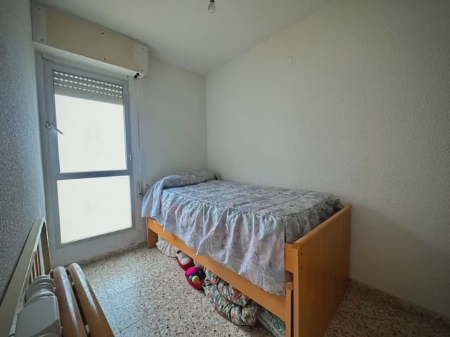 3 soveværelse Lejlighed til leje i Playa de los Locos, Torrevieja med garage - € 1.200 (Ref: 10036022)