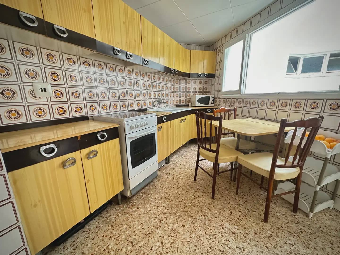 3 camera da letto Appartamento da affittare in Torrevieja con garage - 1.200 € (Rif: 10036022)