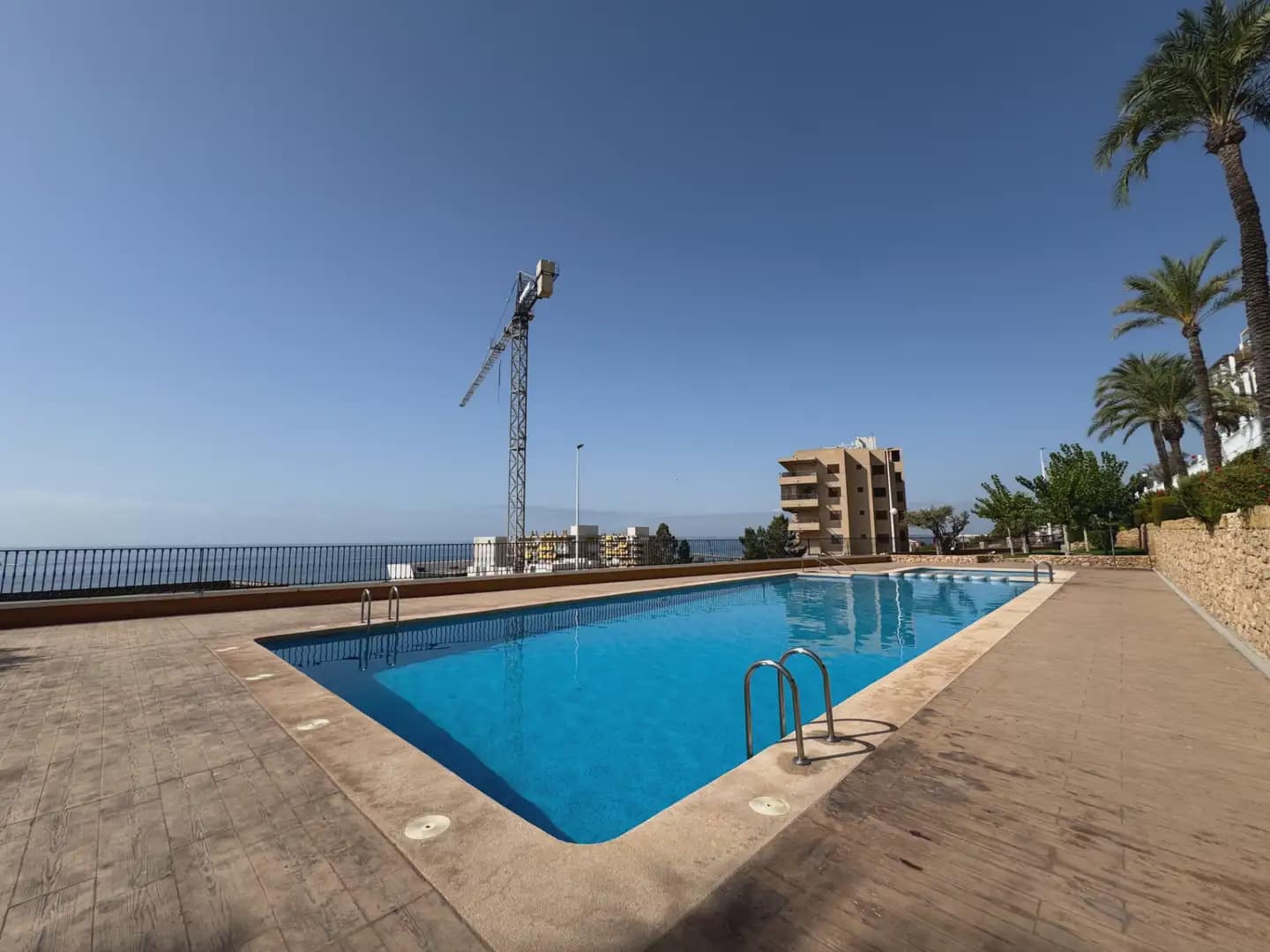 3 quarto Apartamento para arrendar em Santa Pola com piscina garagem - 1 000 € (Ref: 10046237)