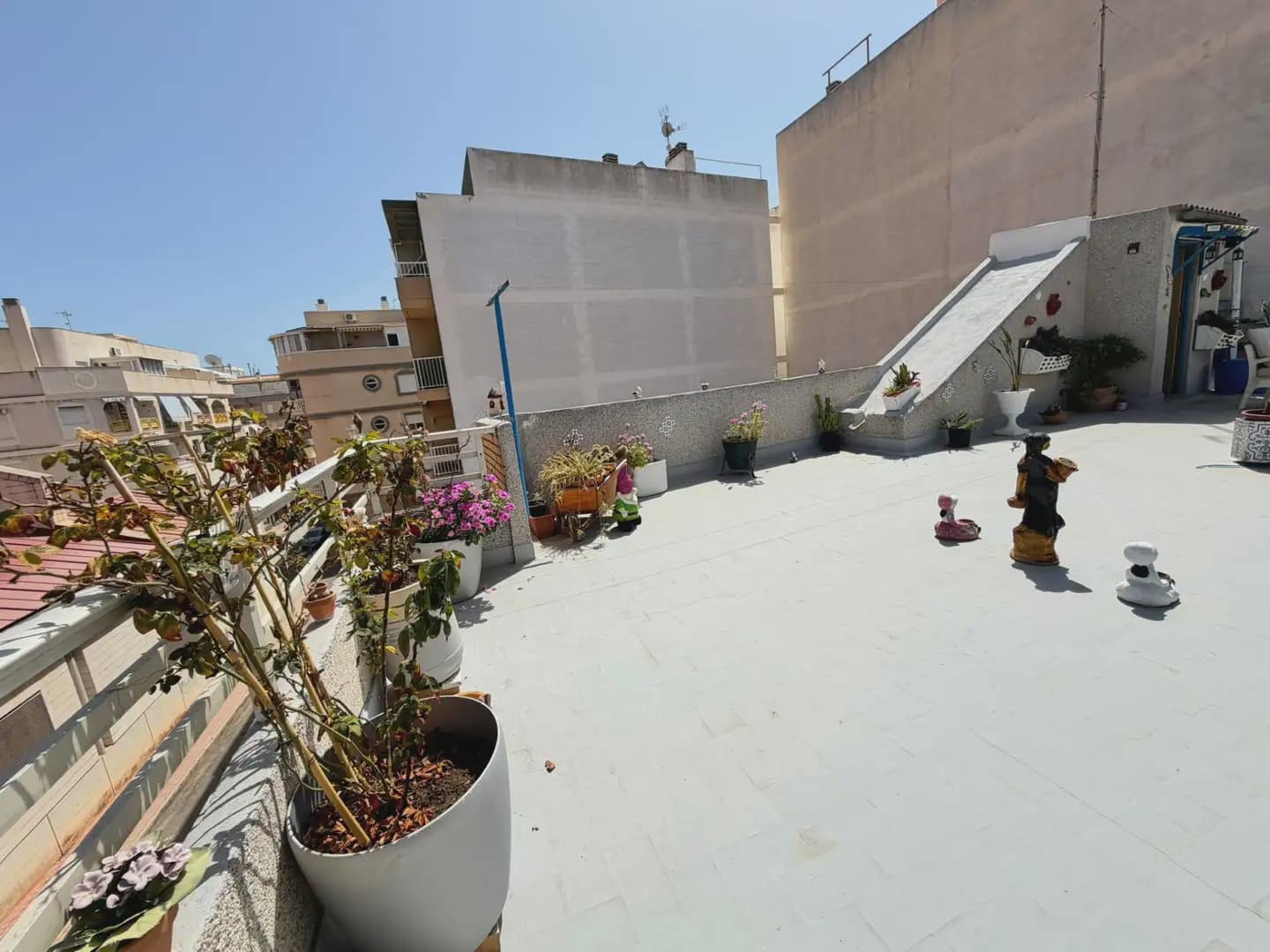 3 bedroom Townhouse for sale in Torrevieja with garage - € 219,990 (Ref: 10048475)
