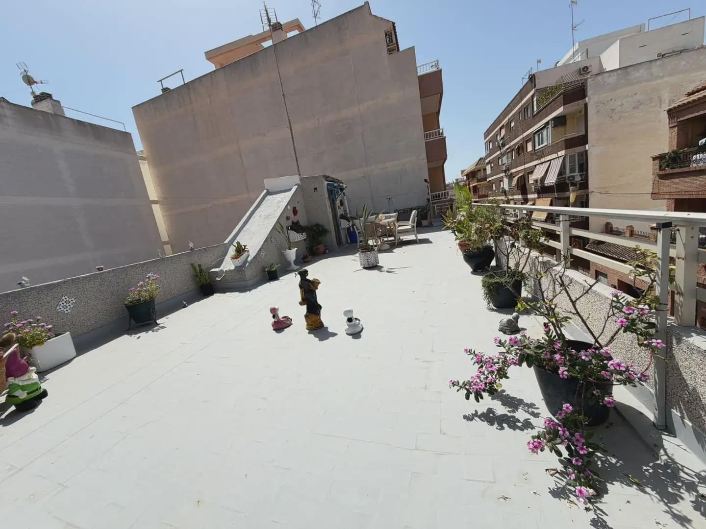 3 bedroom Townhouse for sale in Torrevieja with garage - € 219,990 (Ref: 10048475)
