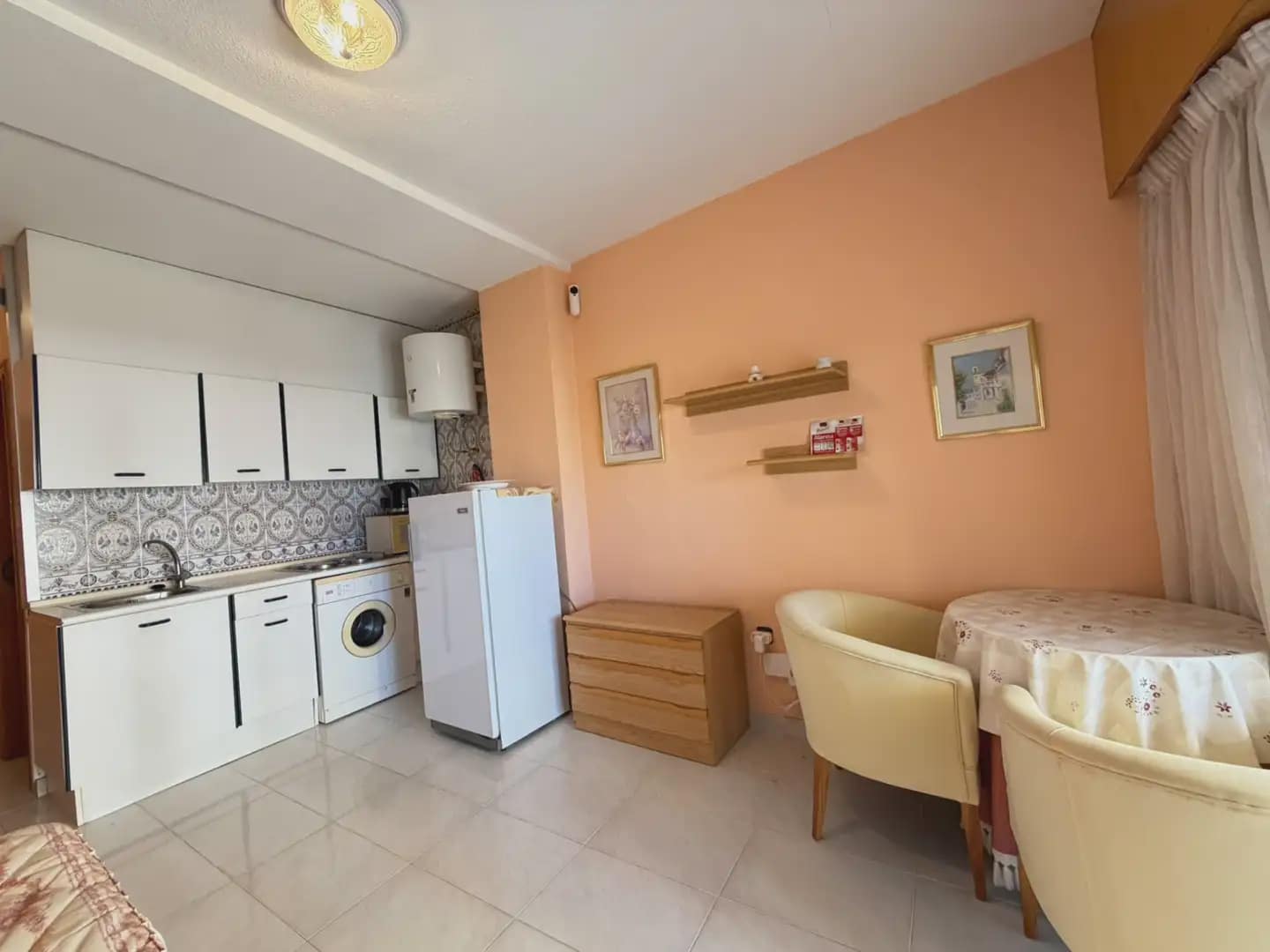 Flat te koop in Torrevieja - € 77.990 (Ref: 10077276)