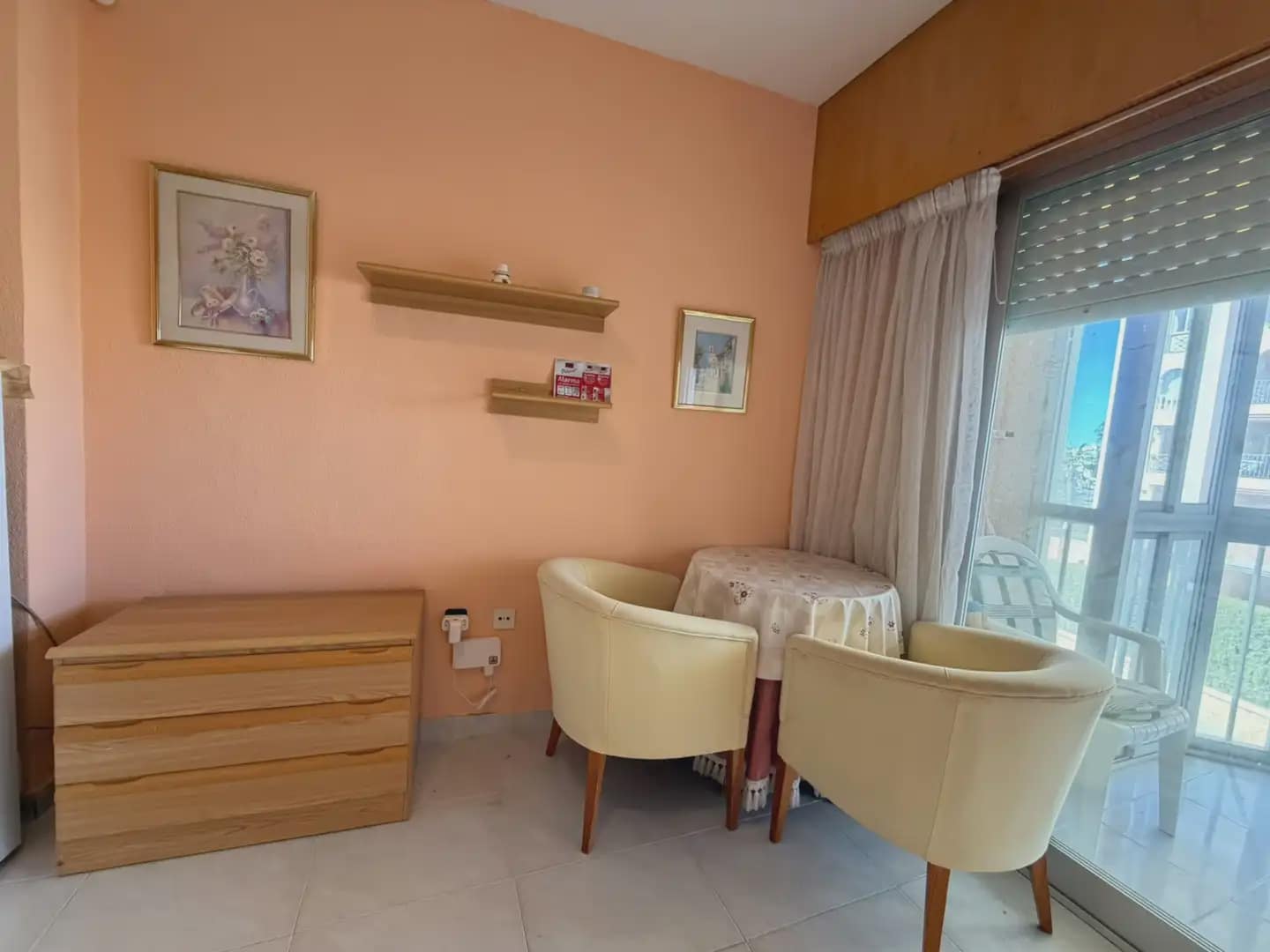 Flat te koop in Torrevieja - € 77.990 (Ref: 10077276)