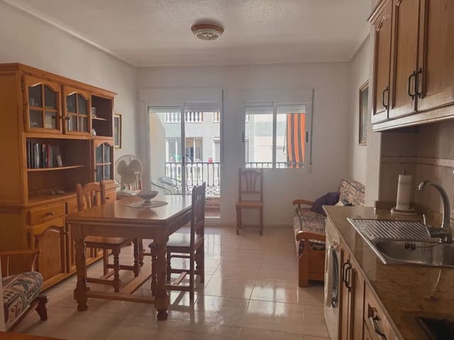 2 quarto Apartamento para venda em Avenida Habaneras - Curva de Palangre, Torrevieja - 120 000 € (Ref: 10080014)