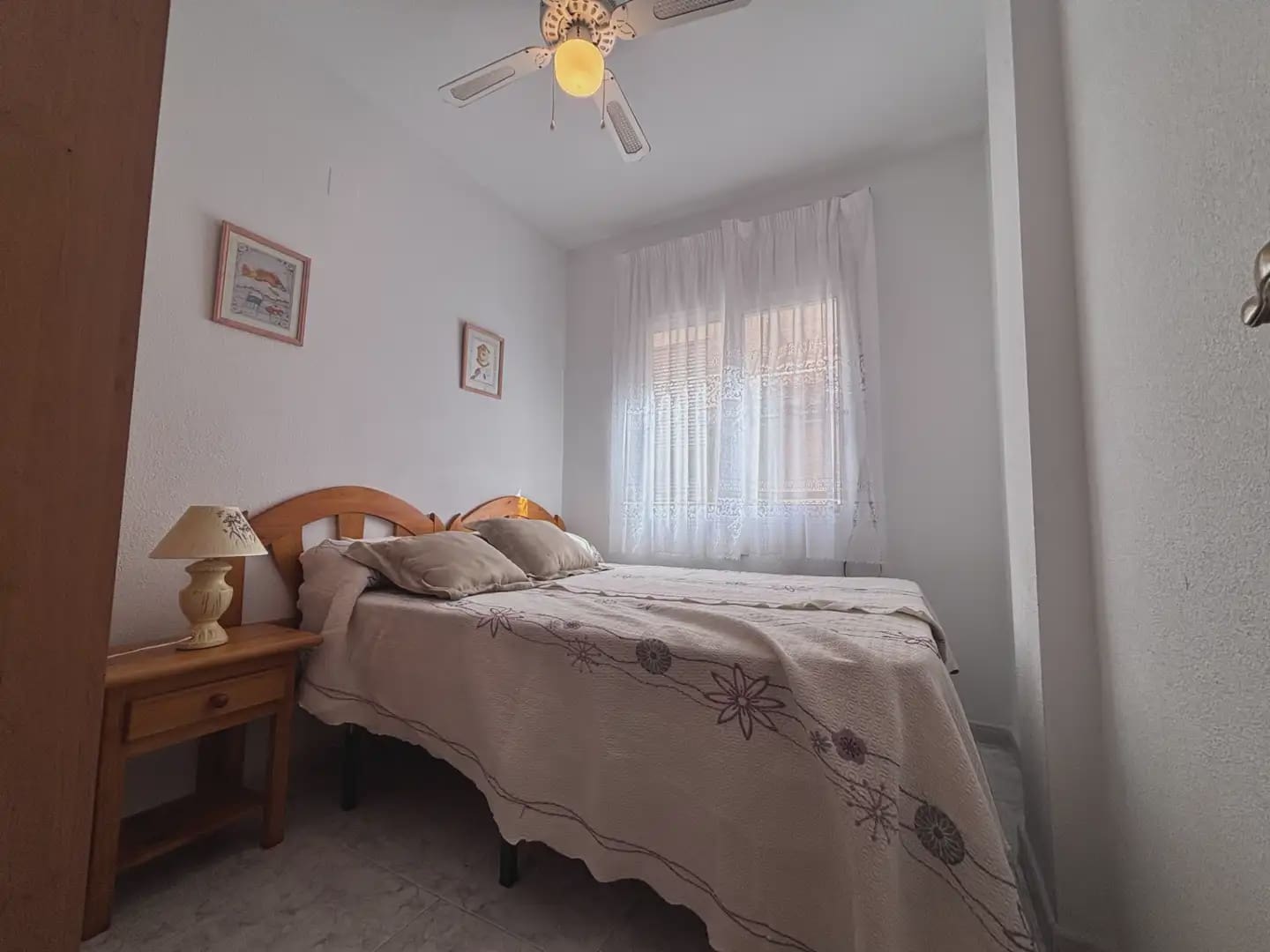 Piso de 3 habitaciones en Torrevieja en venta con garaje - 168.000 € (Ref: 10093856)