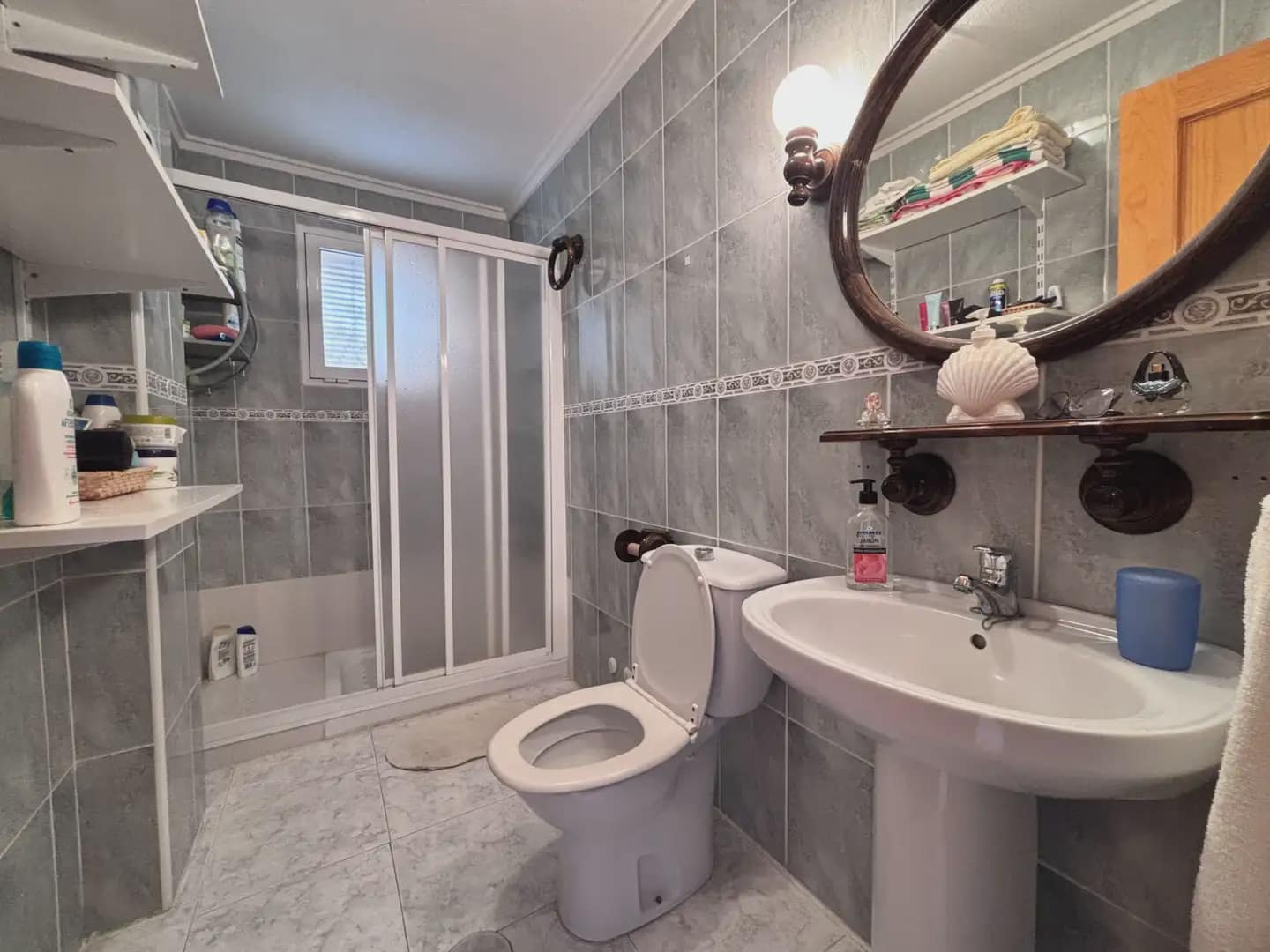 Piso de 3 habitaciones en Torrevieja en venta con garaje - 168.000 € (Ref: 10093856)