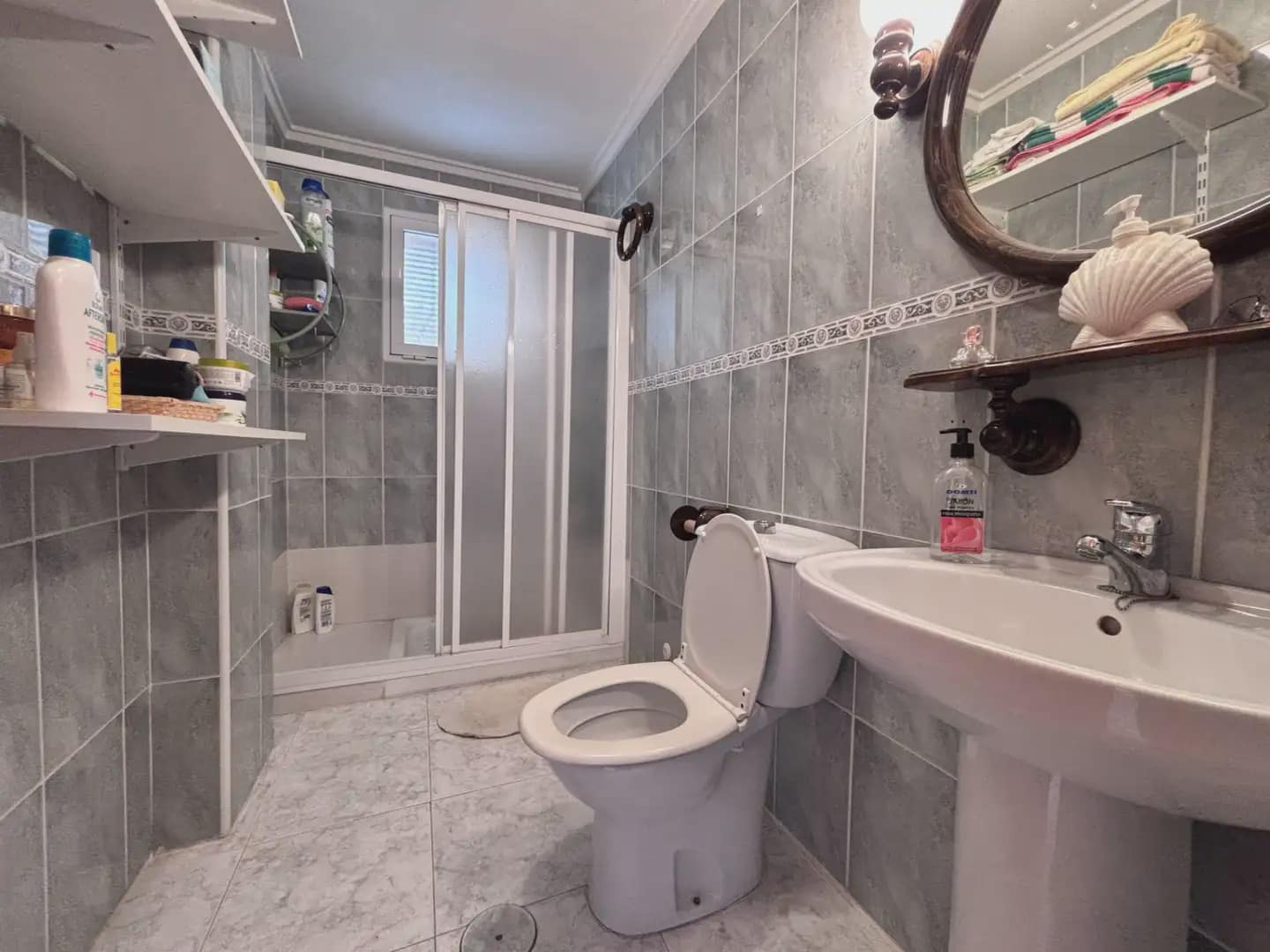 Piso de 3 habitaciones en Torrevieja en venta con garaje - 168.000 € (Ref: 10093856)