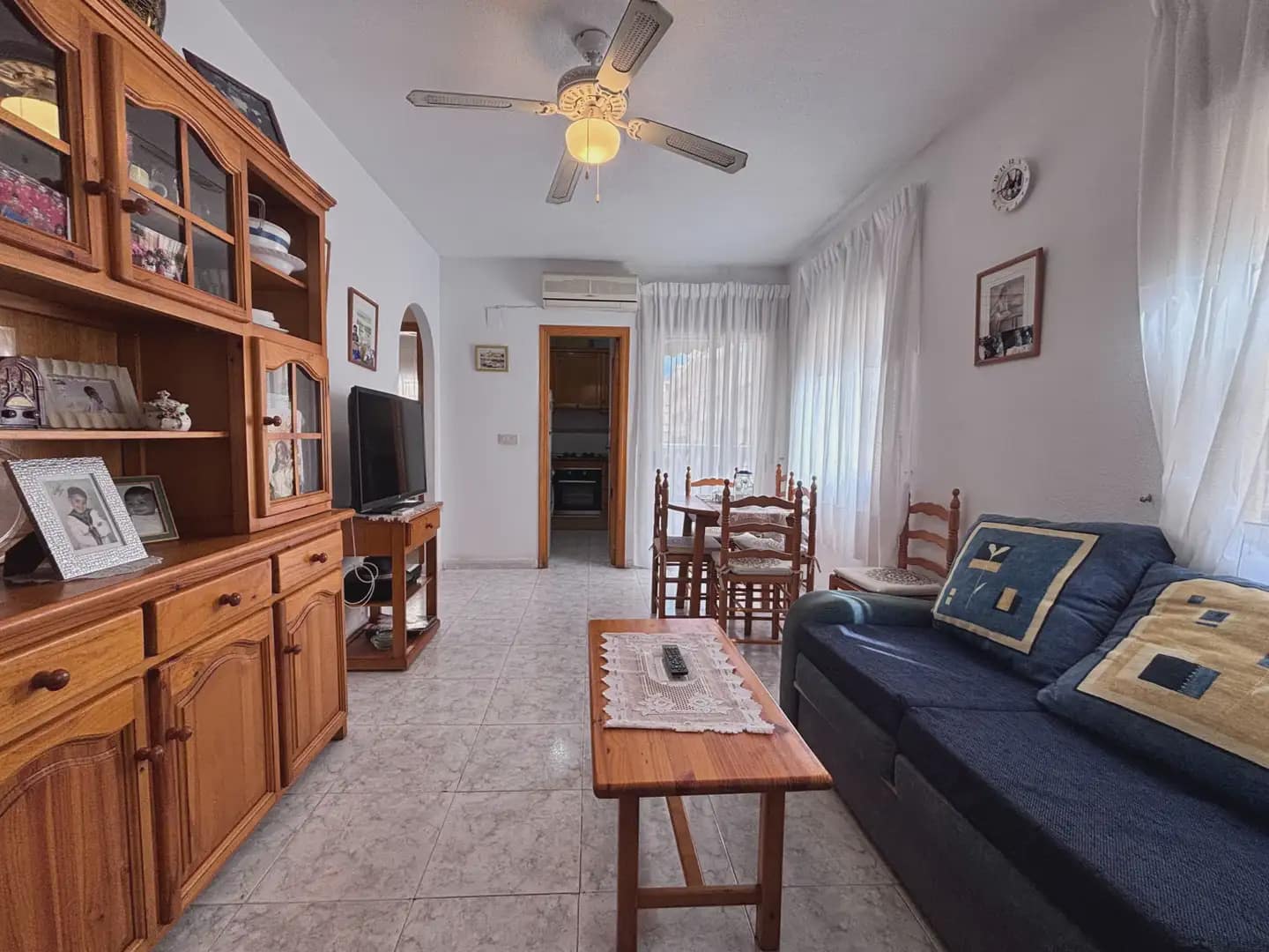 Piso de 3 habitaciones en Torrevieja en venta con garaje - 168.000 € (Ref: 10093856)