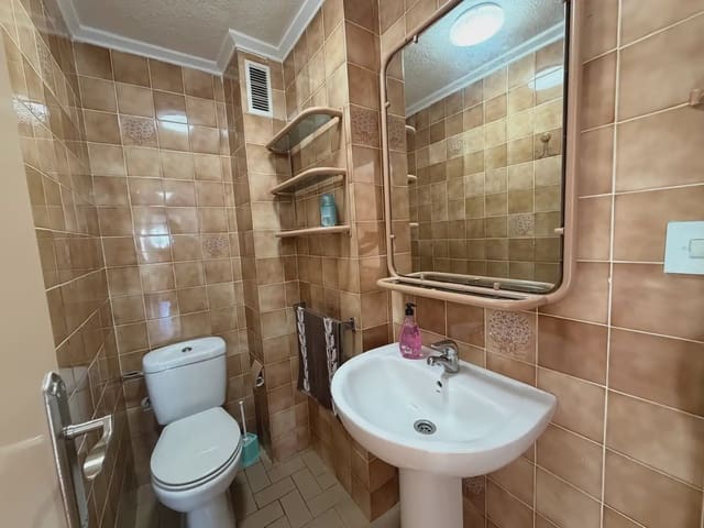 3 quarto Penthouse para venda em Playa de los Locos, Torrevieja - 185 900 € (Ref: 10111898)