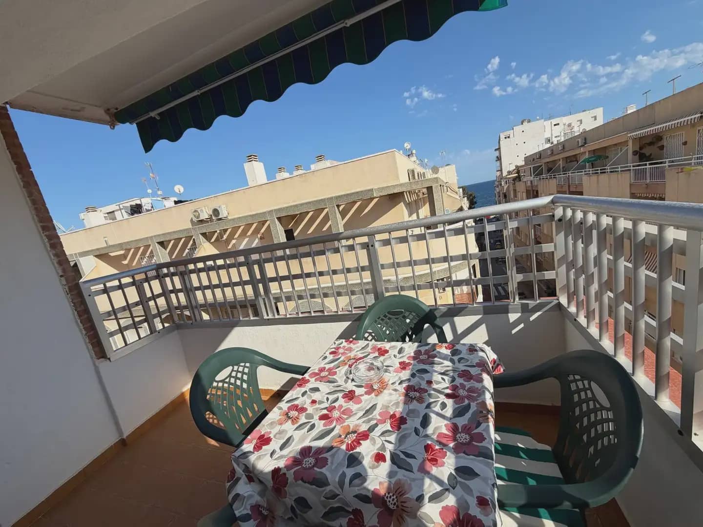 3 quarto Penthouse para venda em Torrevieja - 185 900 € (Ref: 10111898)