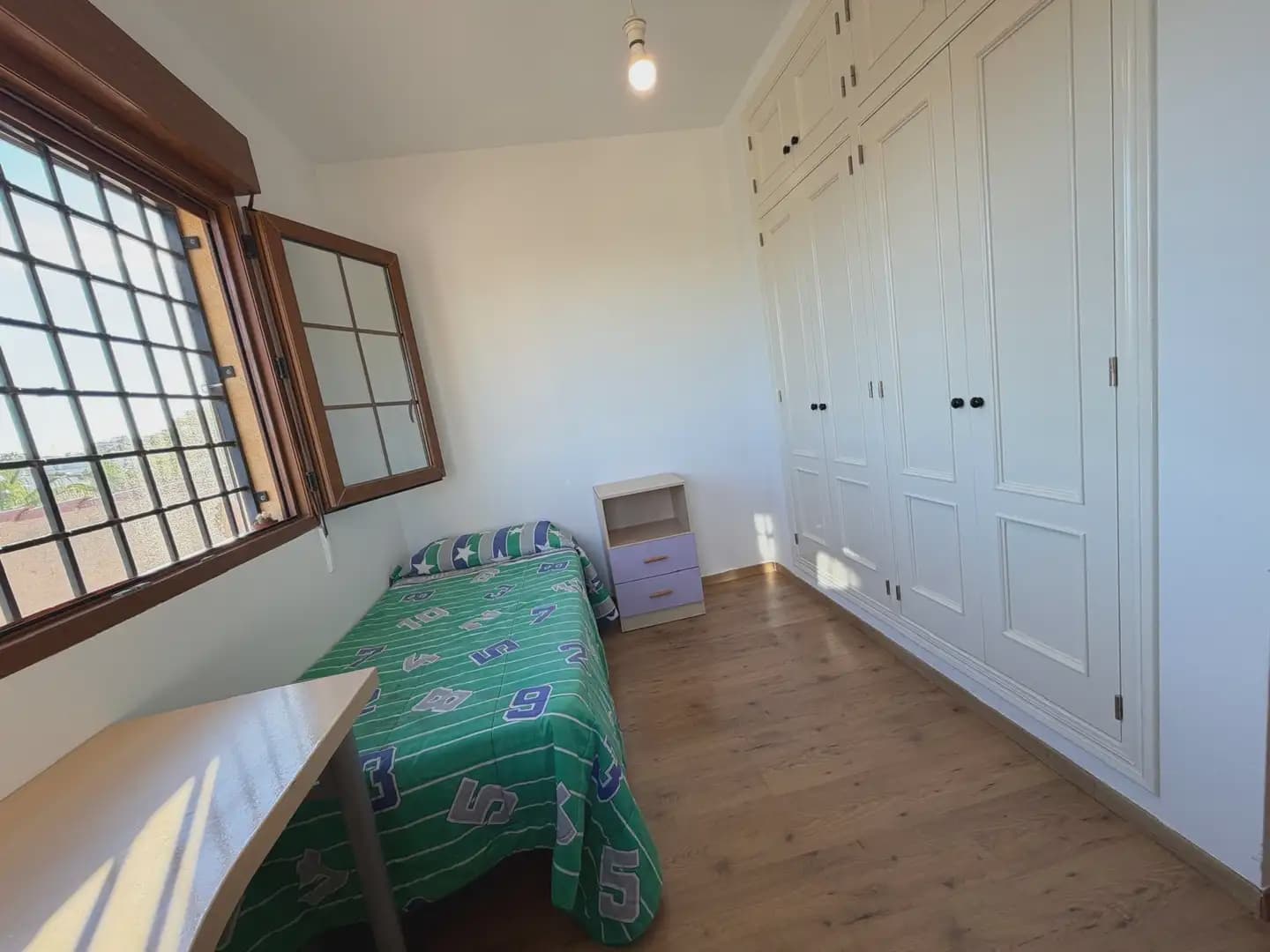 4 sovrum Semi-fristående Villa till salu i Torrevieja med garage - 349 990 € (Ref: 10111899)