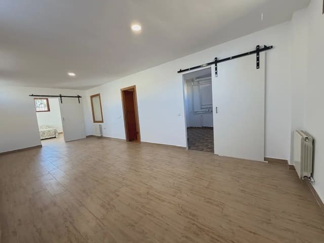 4 sovrum Semi-fristående Villa till salu i Nueva Torrevieja, Torrevieja med garage - 349 990 € (Ref: 10111899)