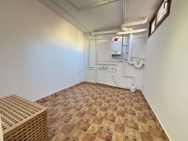 4 sovrum Semi-fristående Villa till salu i Nueva Torrevieja, Torrevieja med garage - 349 990 € (Ref: 10111899)