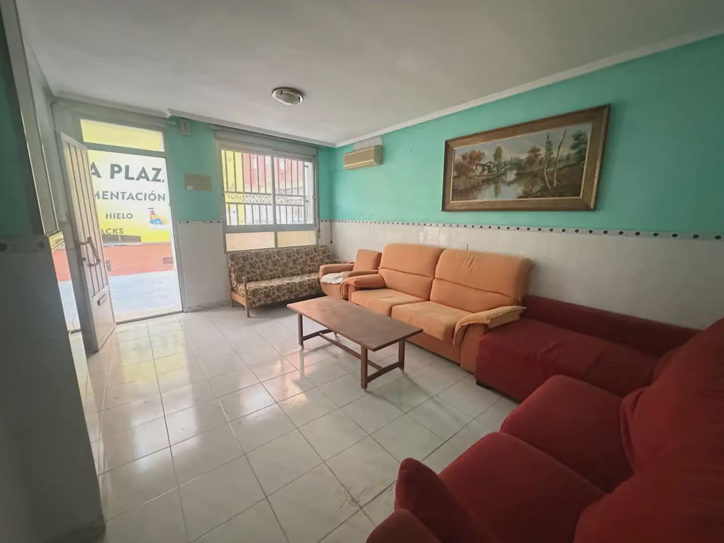 4 bedroom Townhouse for sale in Bigastro with garage - € 89,000 (Ref: 10158640)