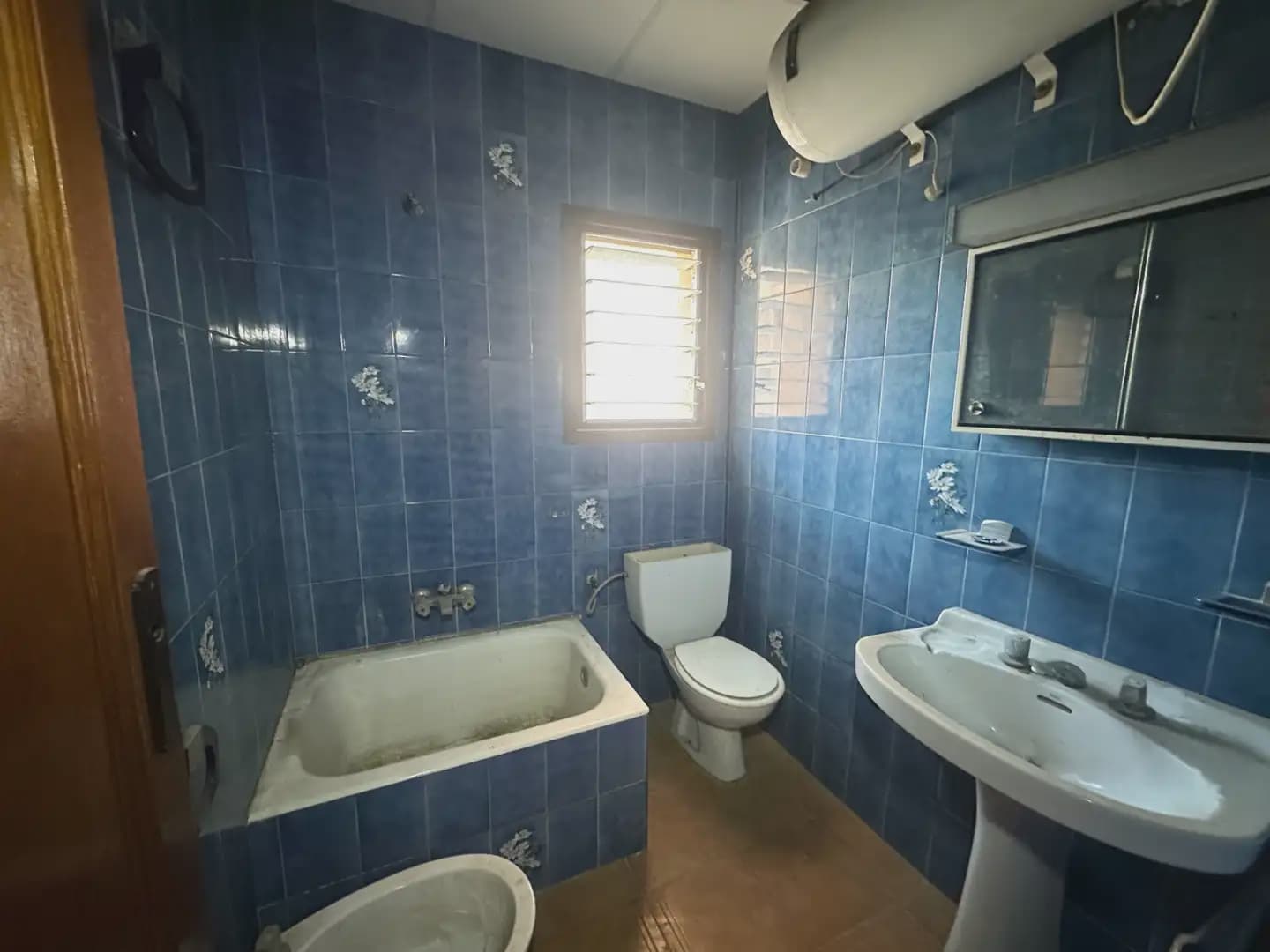 4 bedroom Townhouse for sale in Bigastro with garage - € 89,000 (Ref: 10158640)