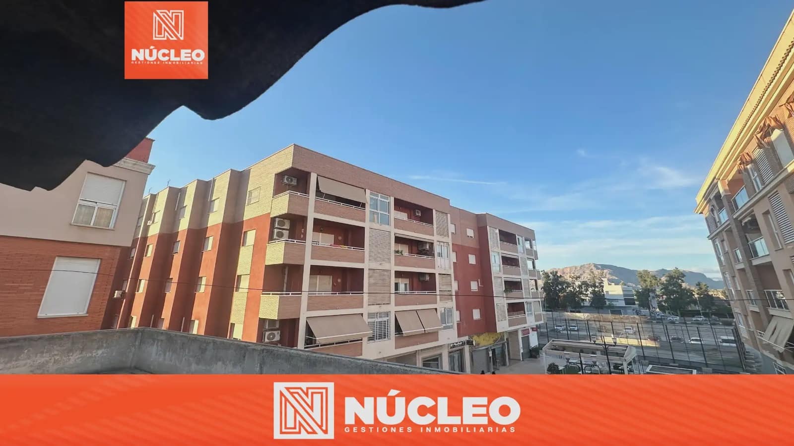 4 bedroom Townhouse for sale in Bigastro with garage - € 89,000 (Ref: 10158640)
