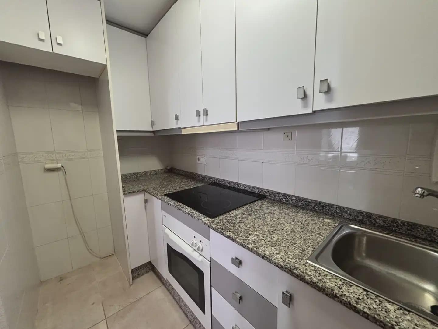 1 soverom Leilighet til salgs i Torrevieja med garasje - € 110 000 (Ref: 10160651)