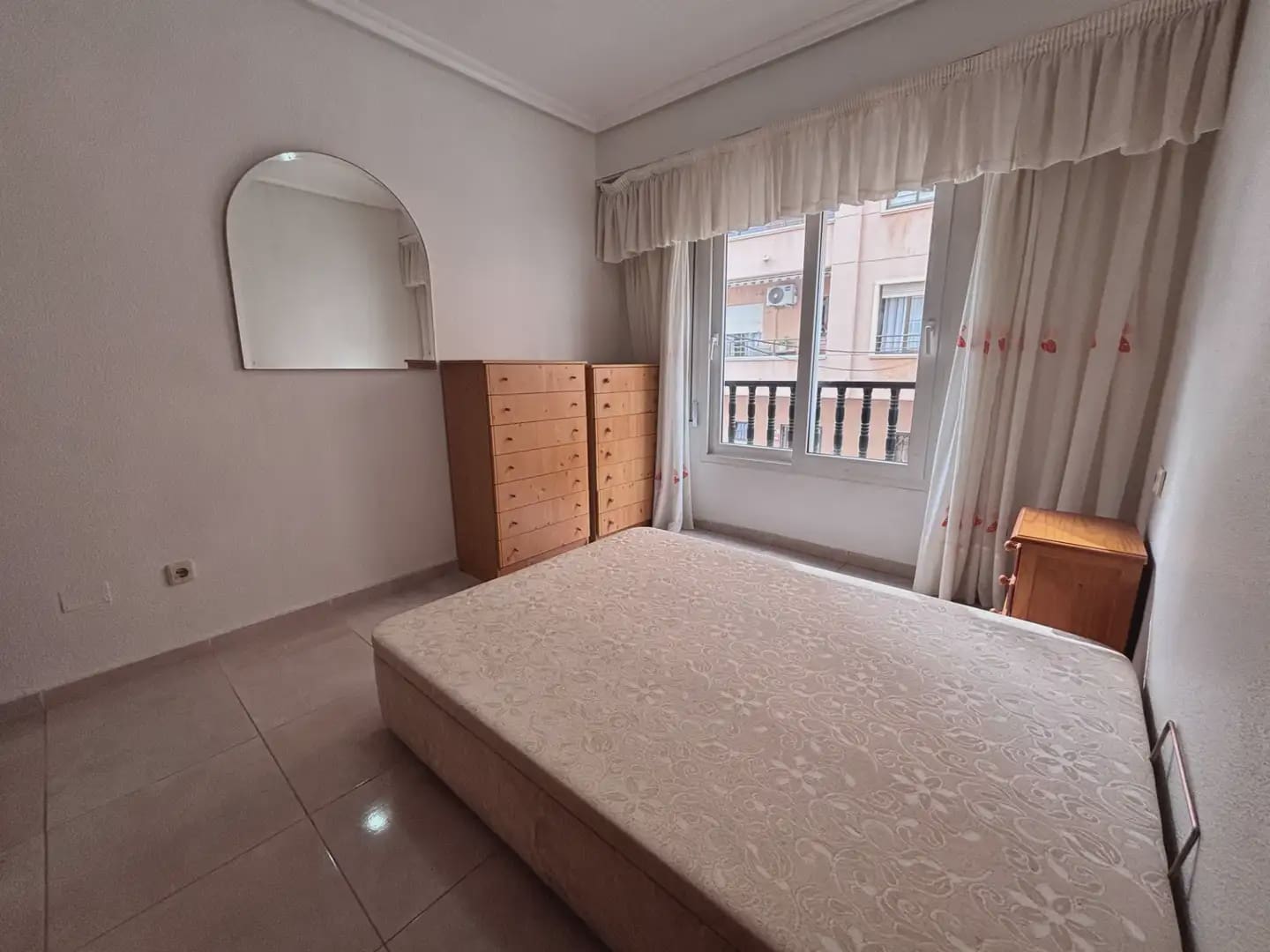 1 soverom Leilighet til salgs i Torrevieja med garasje - € 110 000 (Ref: 10160651)