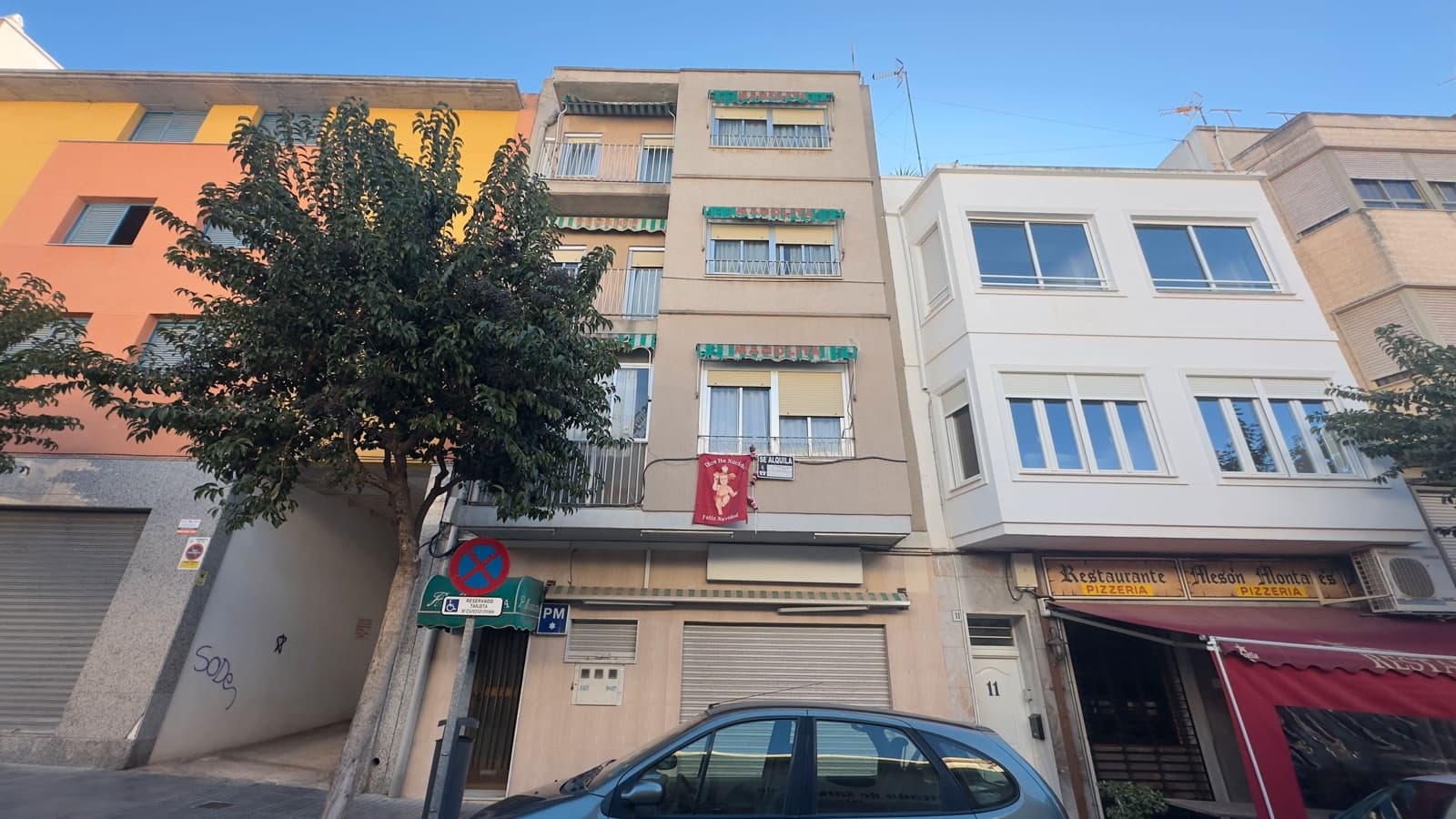 20 quarto Hotel para venda em Santa Pola - 850 000 € (Ref: 8806685)