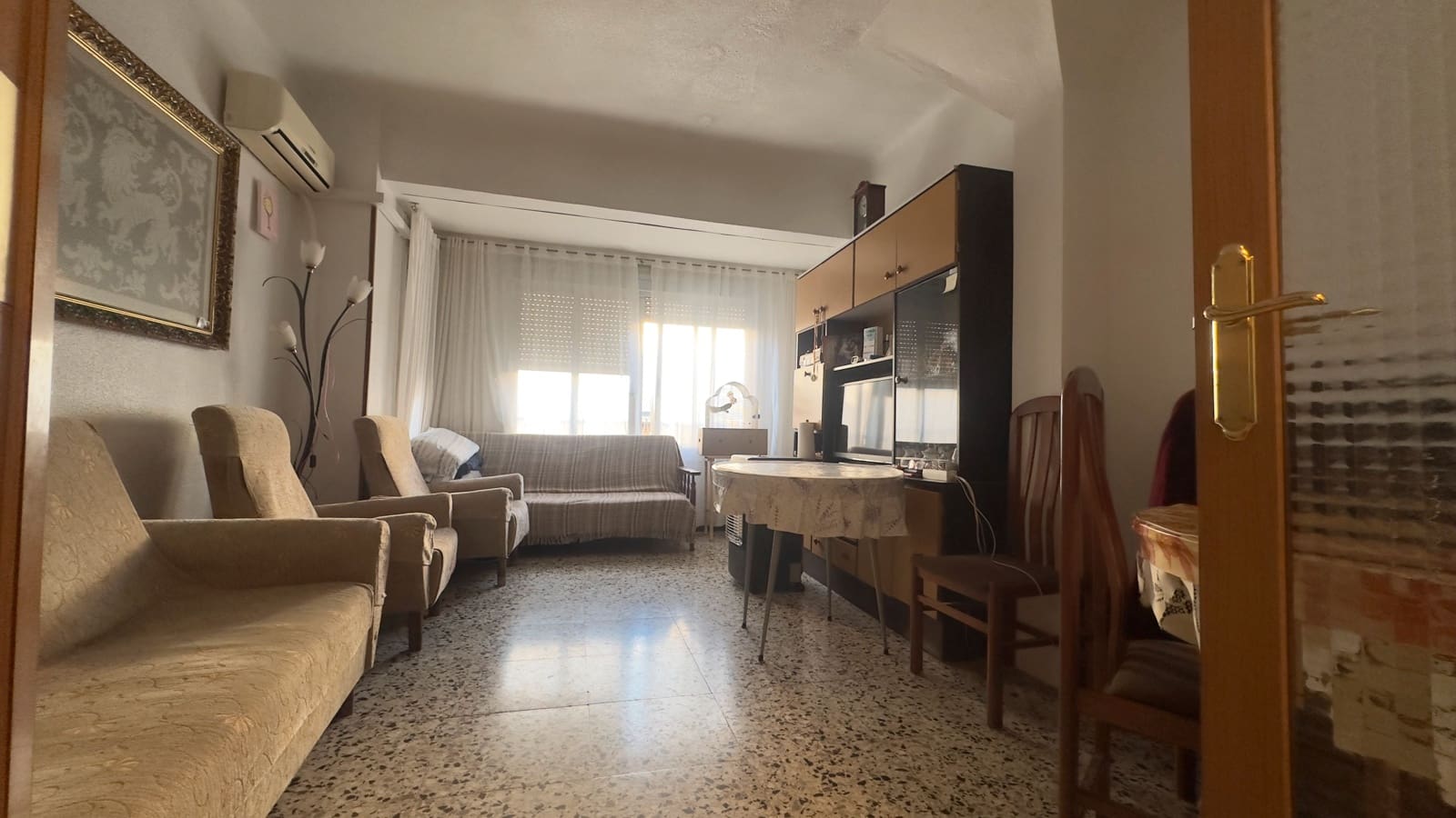 20 quarto Hotel para venda em Santa Pola - 850 000 € (Ref: 8806685)