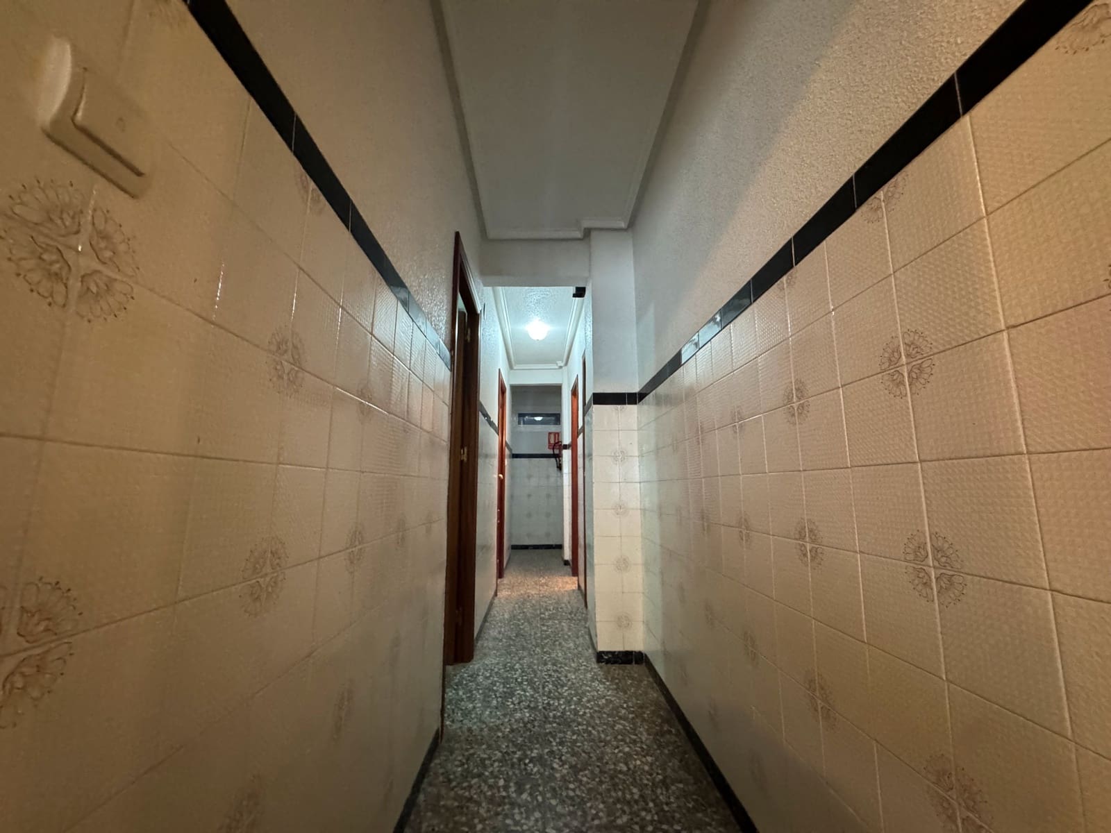 20 quarto Hotel para venda em Santa Pola - 850 000 € (Ref: 8806685)