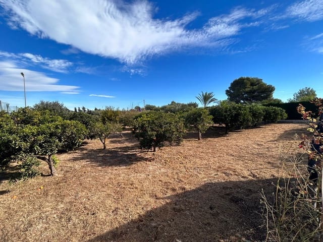 6 Zimmer Villa zu verkaufen in Los Balcones - Los Altos, Torrevieja mit Pool Garage - 690.000 € (Ref: 8806709)