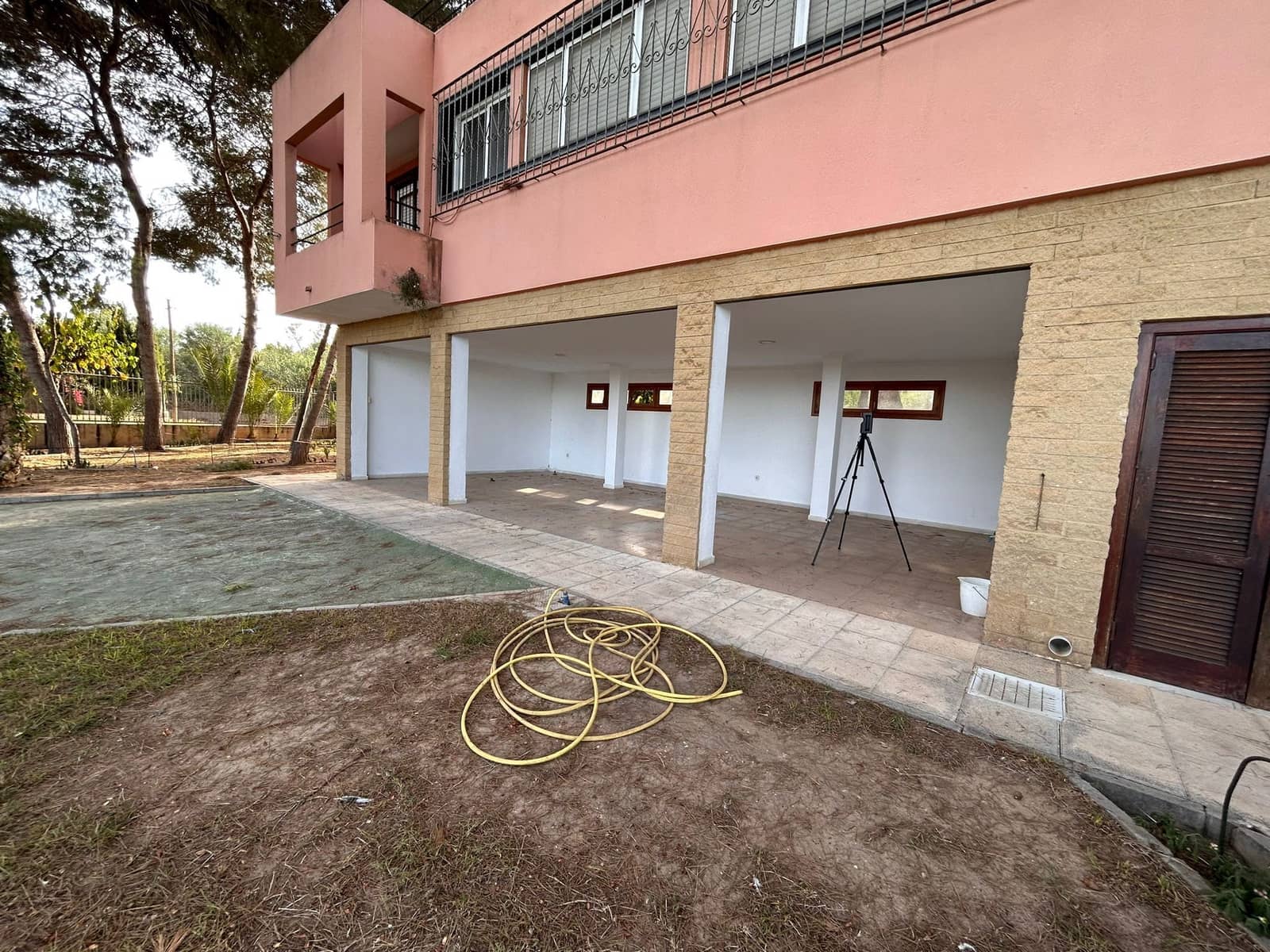 6 Zimmer Villa zu verkaufen in Torrevieja mit Pool Garage - 690.000 € (Ref: 8806709)