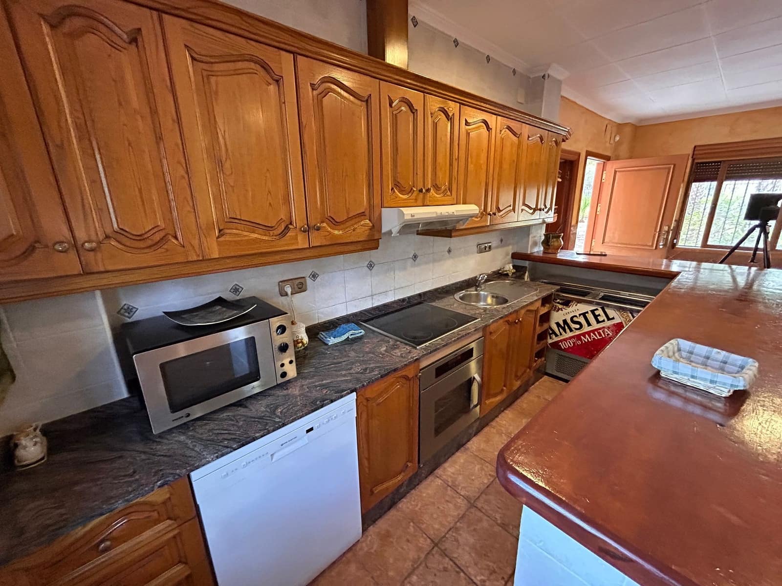 6 Zimmer Villa zu verkaufen in Torrevieja mit Pool Garage - 690.000 € (Ref: 8806709)