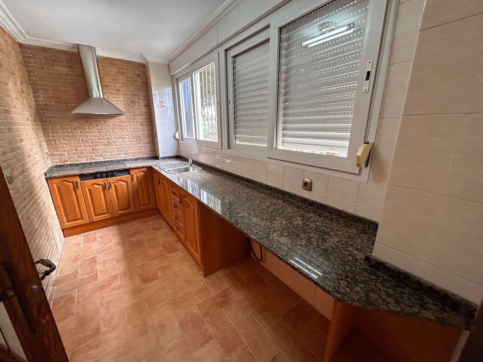 6 Zimmer Villa zu verkaufen in Torrevieja mit Pool Garage - 690.000 € (Ref: 8806709)