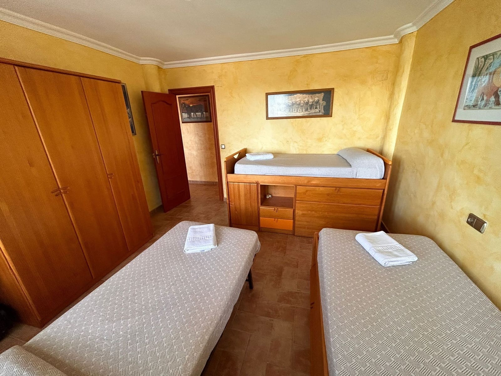 6 Zimmer Villa zu verkaufen in Torrevieja mit Pool Garage - 690.000 € (Ref: 8806709)