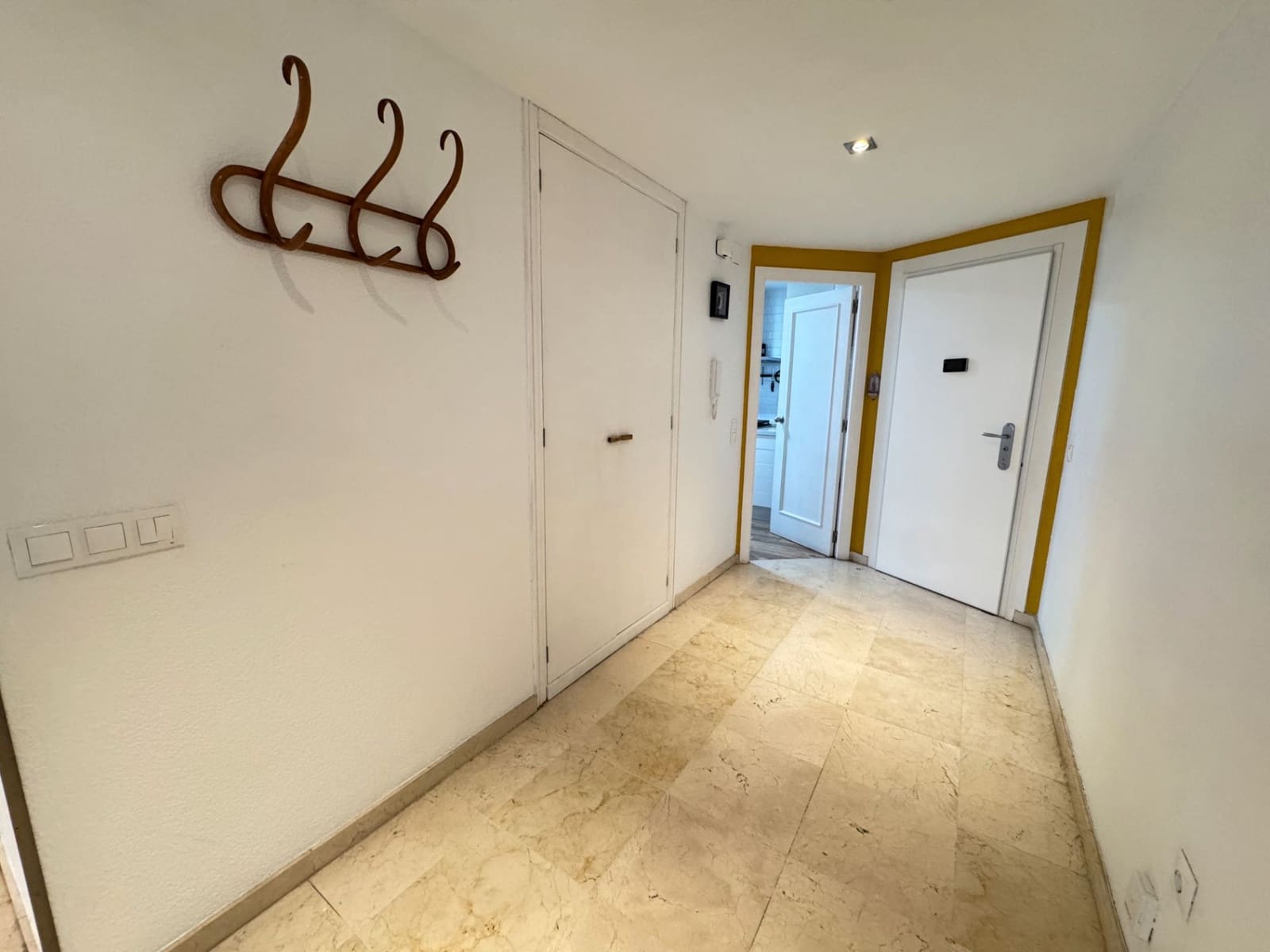 3 sypialnia Mieszkanie na sprzedaż w Miasto Alicante / Alacant - 350 000 € (Ref: 8855569)