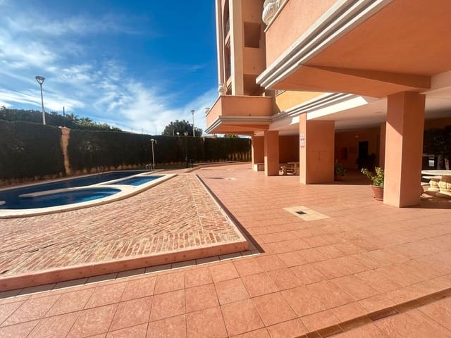 3 sovrum Lägenhet till salu i Playa de los Locos, Torrevieja med pool - 244 000 € (Ref: 8864222)