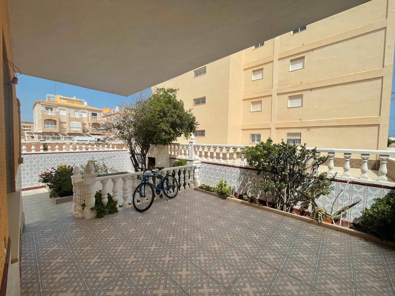 2 sovrum Lägenhet till salu i Torrevieja - 162 000 € (Ref: 8960749)