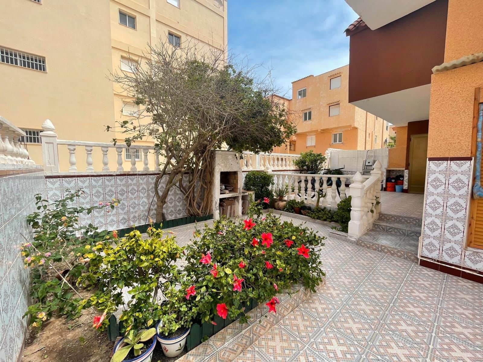 2 sovrum Lägenhet till salu i Torrevieja - 162 000 € (Ref: 8960749)