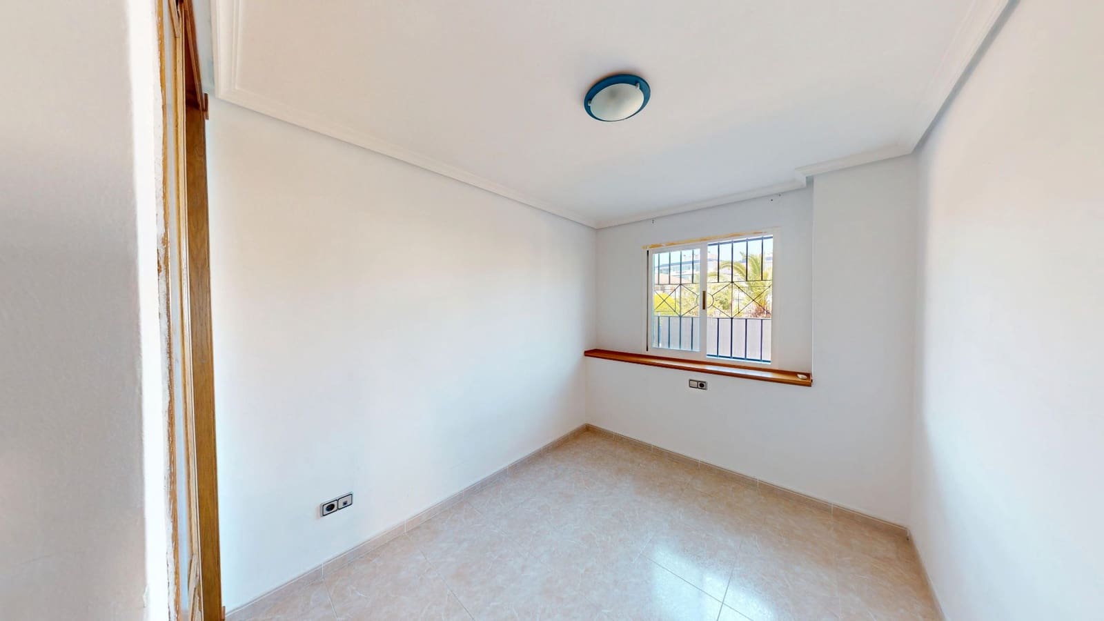 2 soveværelse Lejlighed til salg i Torrevieja med swimmingpool - € 250.000 (Ref: 9031132)