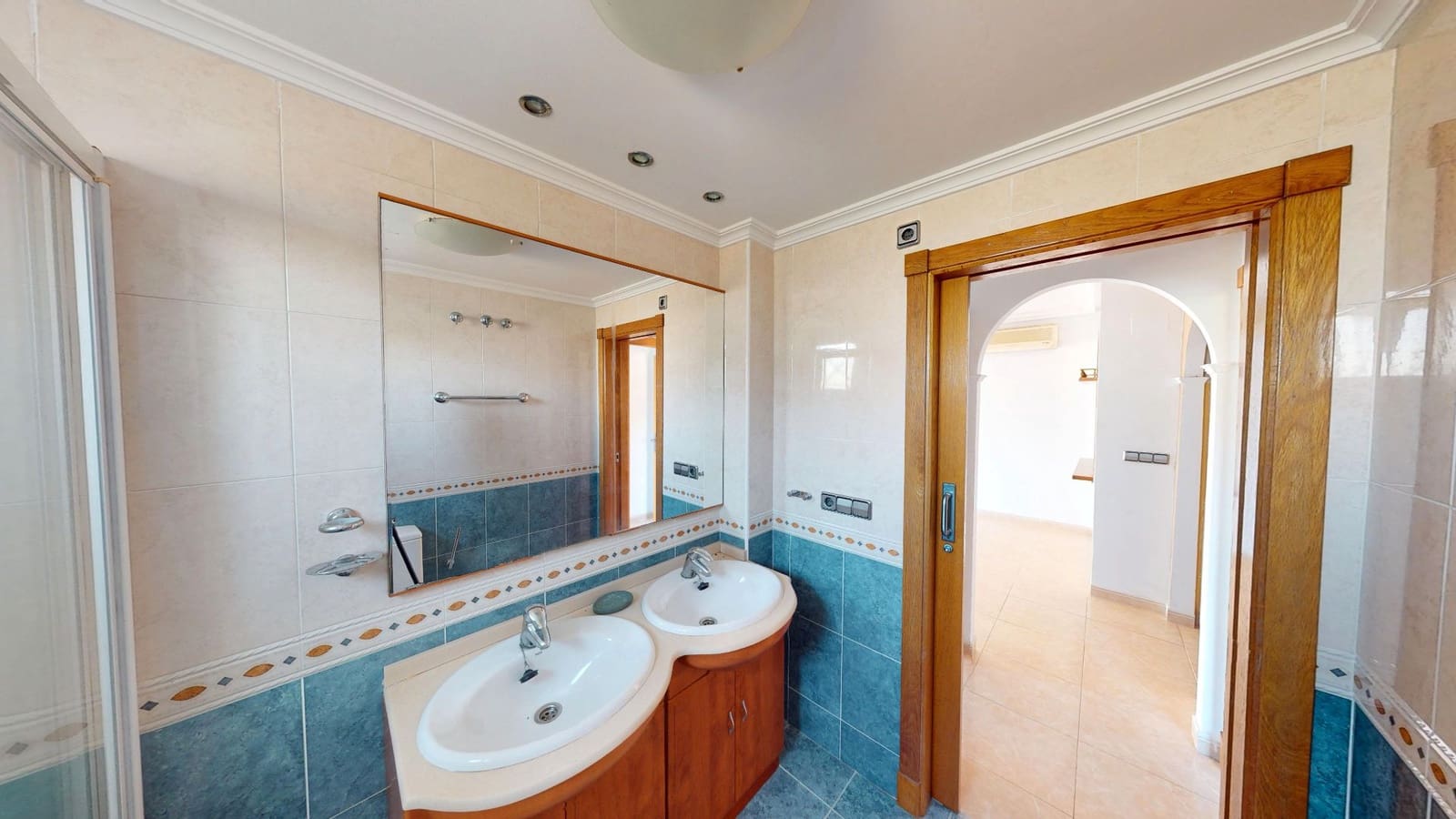 2 soveværelse Lejlighed til salg i Torrevieja med swimmingpool - € 250.000 (Ref: 9031132)