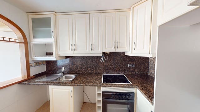 2 makuuhuone Asunto myytävänä paikassa Los Europeos, Torrevieja mukana uima-altaan - 250 000 € (Ref: 9031132)