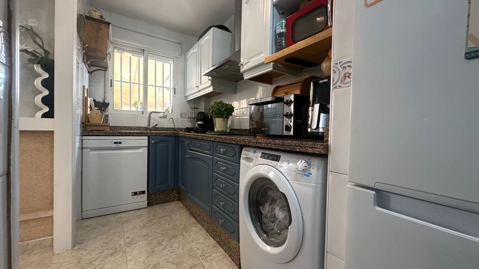 Bungalow til salgs i Santa Pola - € 220 000 (Ref: 9057031)