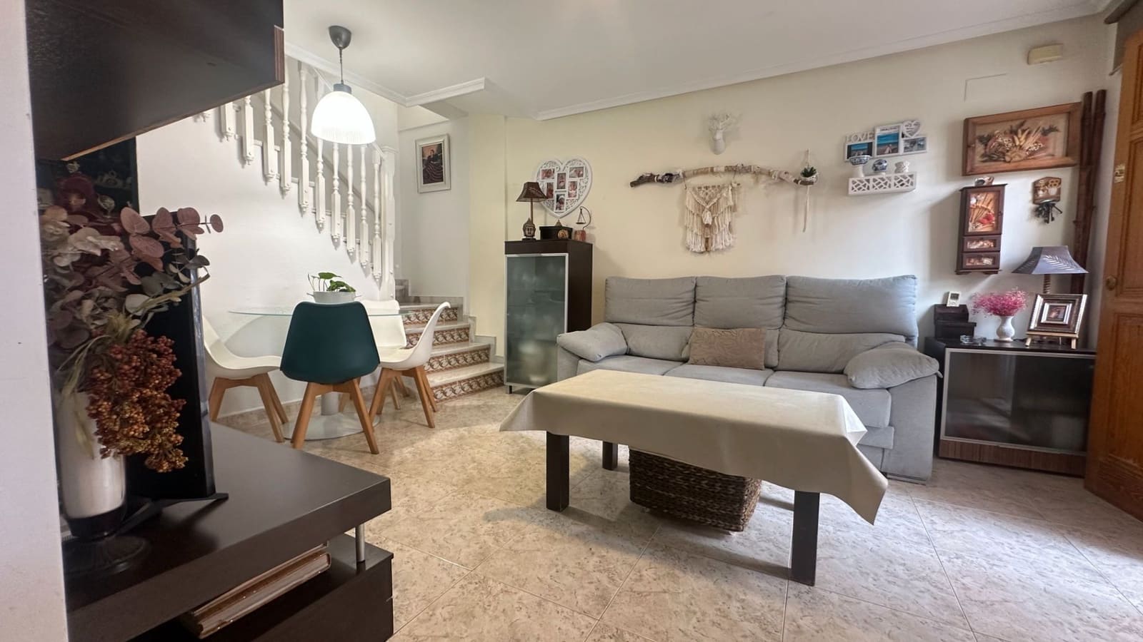 Bungalow til salgs i Santa Pola - € 220 000 (Ref: 9057031)