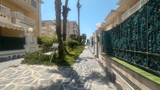 Bungalow zu verkaufen in Gran Playa, Santa Pola - 220.000 € (Ref: 9057031)