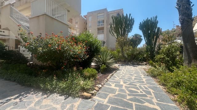 Bungalow til salgs i Gran Playa, Santa Pola - € 220 000 (Ref: 9057031)