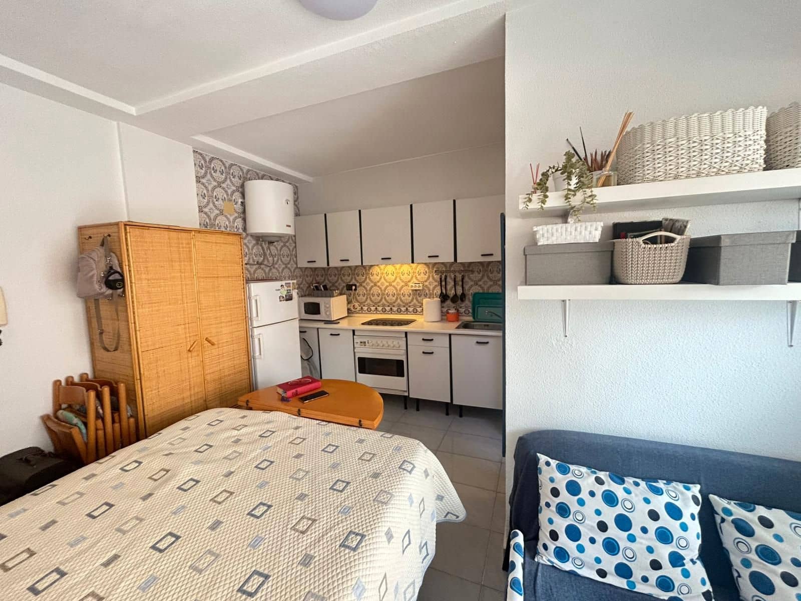 Appartement à vendre à Torrevieja - 79 999 € (Ref: 9099567)