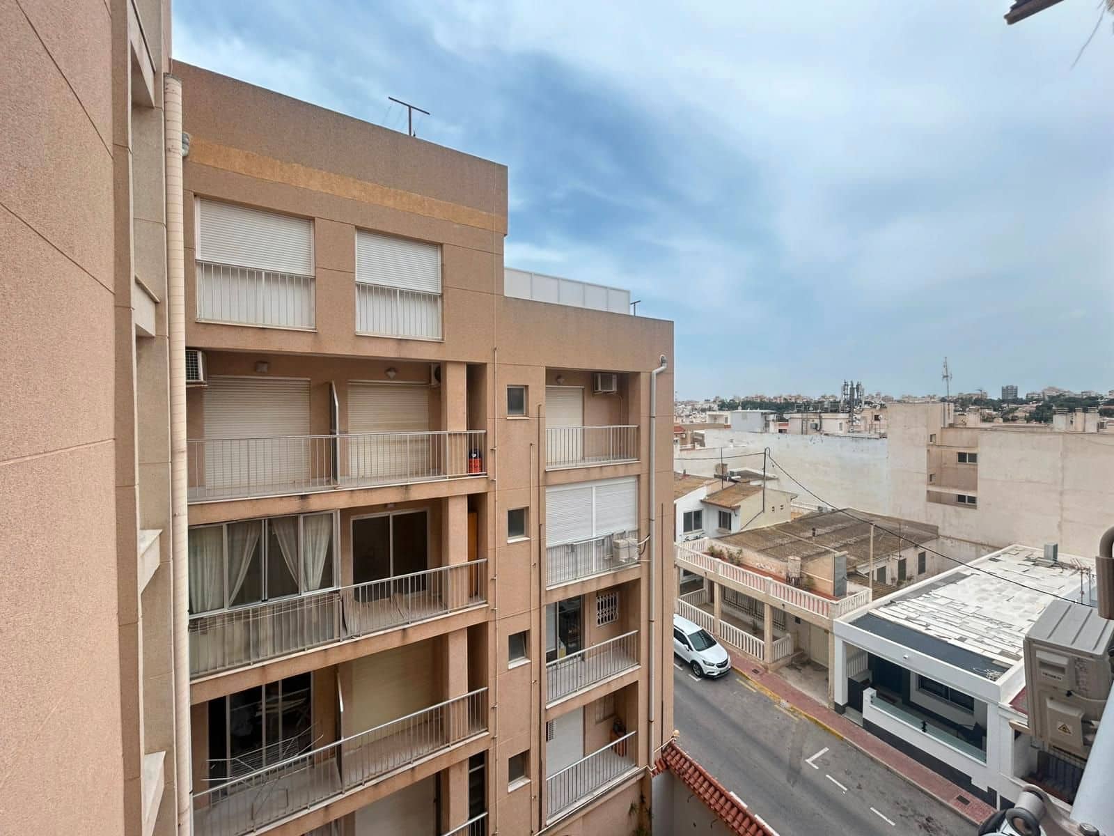 Appartement à vendre à Torrevieja - 79 999 € (Ref: 9099567)