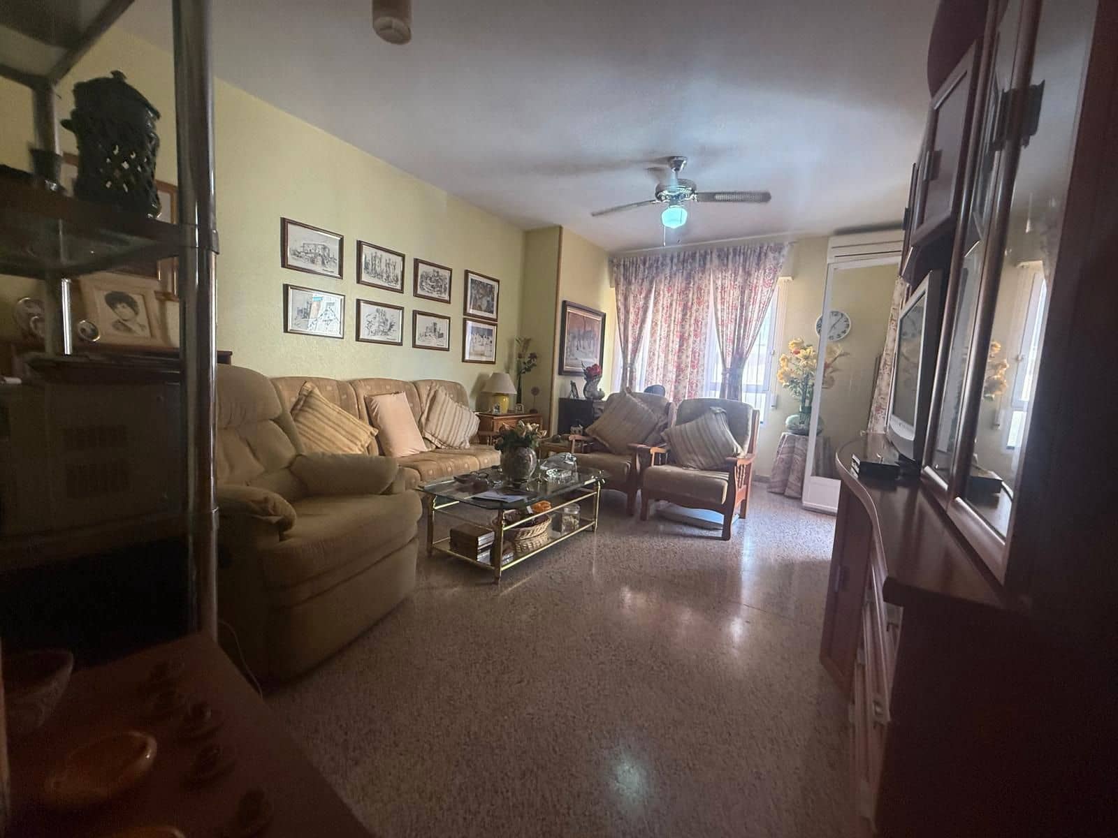 2 soverom Leilighet til salgs i Torrevieja - € 117 000 (Ref: 9124285)