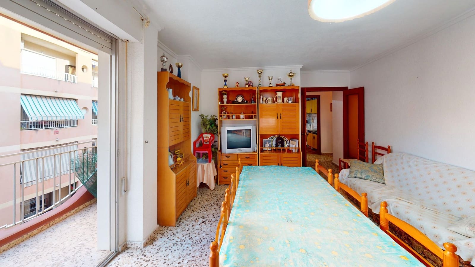 4 soveværelse Lejlighed til salg i Torrevieja - € 139.900 (Ref: 9127342)