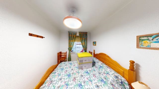 4 soveværelse Lejlighed til salg i Avenida Habaneras - Curva de Palangre, Torrevieja - € 139.900 (Ref: 9127342)