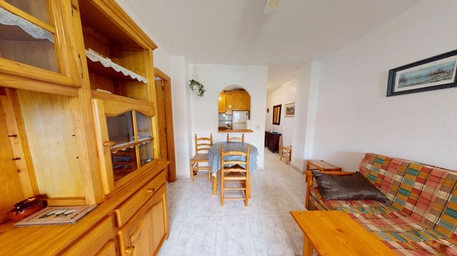 Piso de 2 habitaciones en Avenida Habaneras - Curva de Palangre, Torrevieja en venta - 115.000 € (Ref: 9129309)