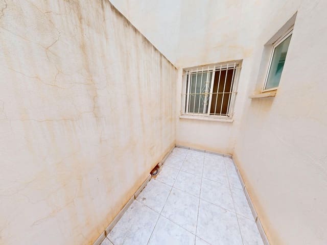 Piso de 2 habitaciones en Avenida Habaneras - Curva de Palangre, Torrevieja en venta - 115.000 € (Ref: 9129309)